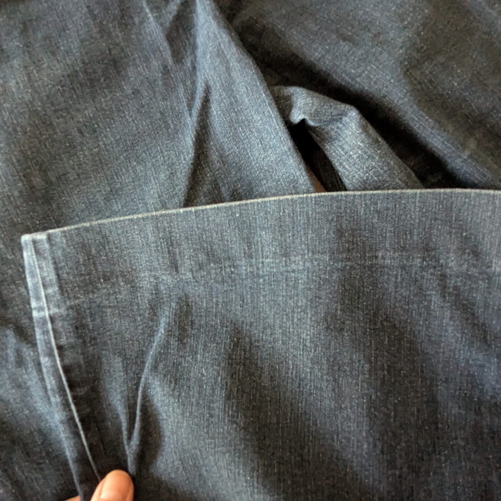 Focus 2000 petite Jeans. Size: 6P - Picture 2 of 9
